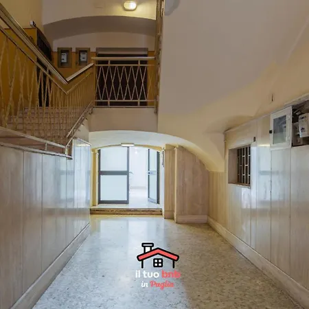 Apartment Guest Space Dante - Center , Fast Wi-fi - Bari
